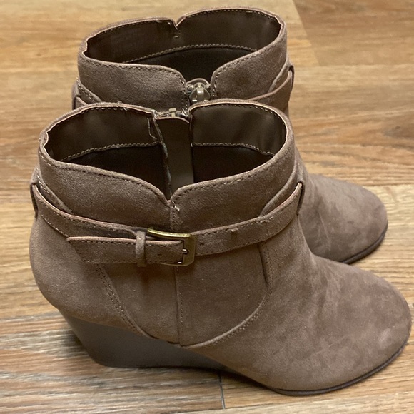 Market & Spruce wedge ankle boots - Picture 3 of 3